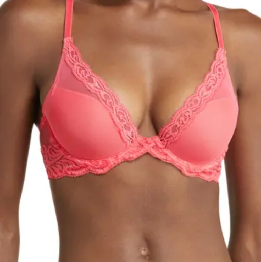 NWT Natori PinkSignature Feather Lace Bra 32DD 32E